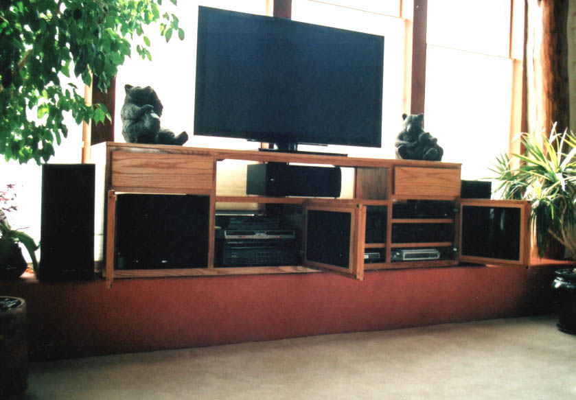 8 foot oak enteretainment center