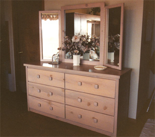 3 panel mirror low dresser