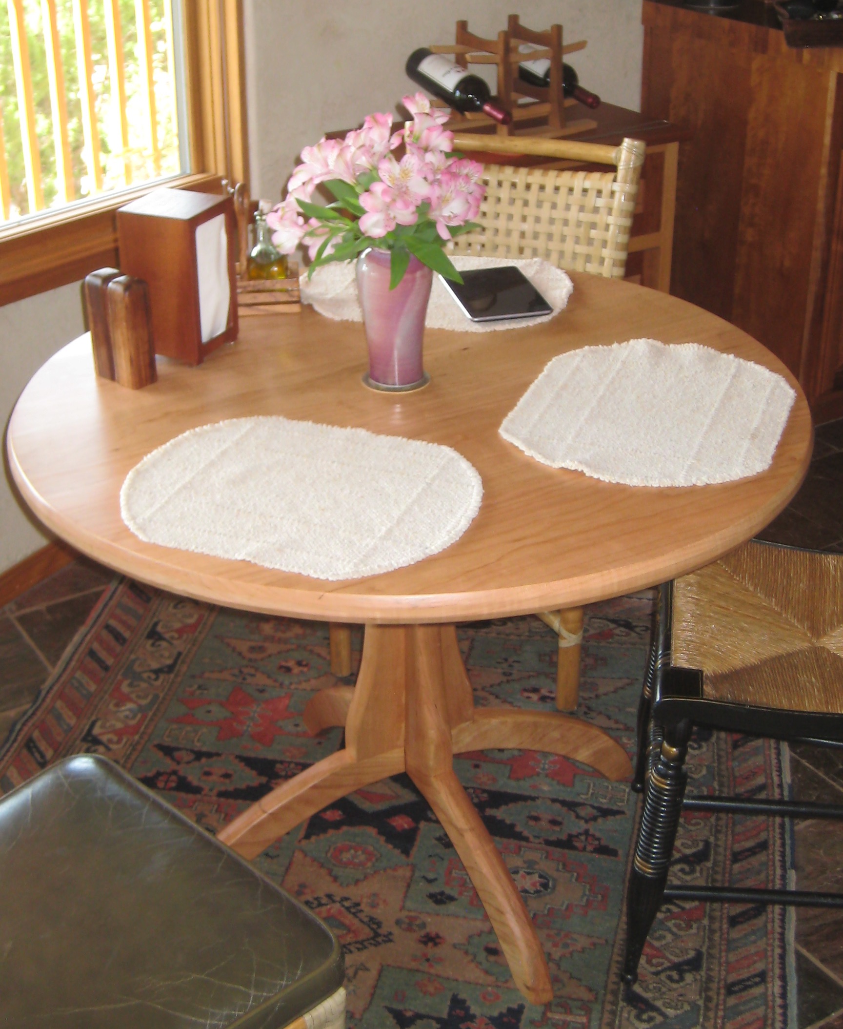 Breakfast Nook Round Table