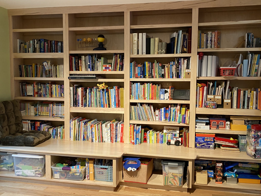 Maple built-in bookshelf